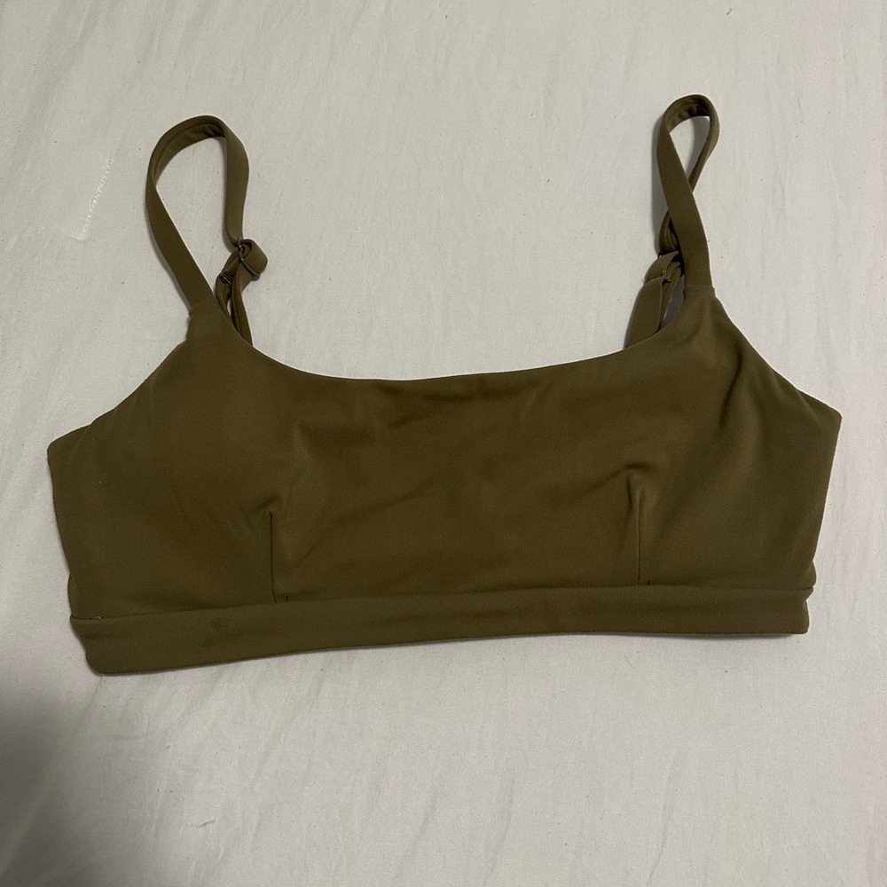 Balance Athletica- ignite bra - Medium